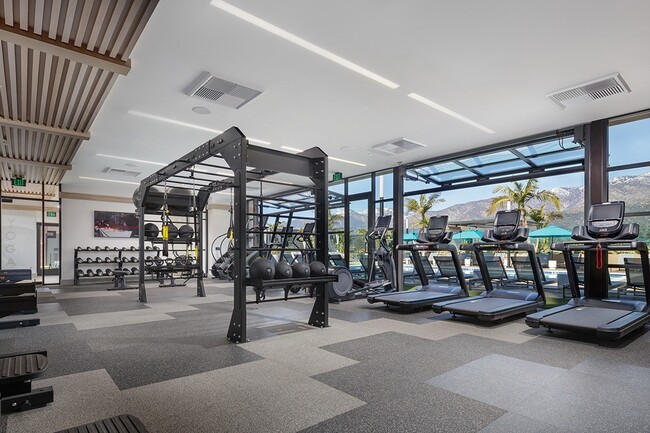 Fitness Gymnasio - Esperanza at Duarte Station