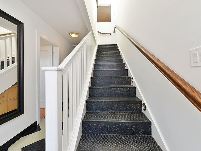 Photo - "Spacious 3-Bedroom Gem with 2 Full Baths in the Heart of San Francisco – 1938 Sq Ft of Modern Co...