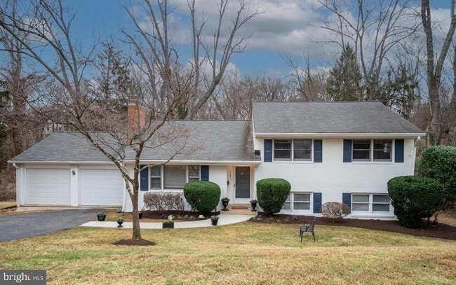 Photo - 1101 Dead Run Dr