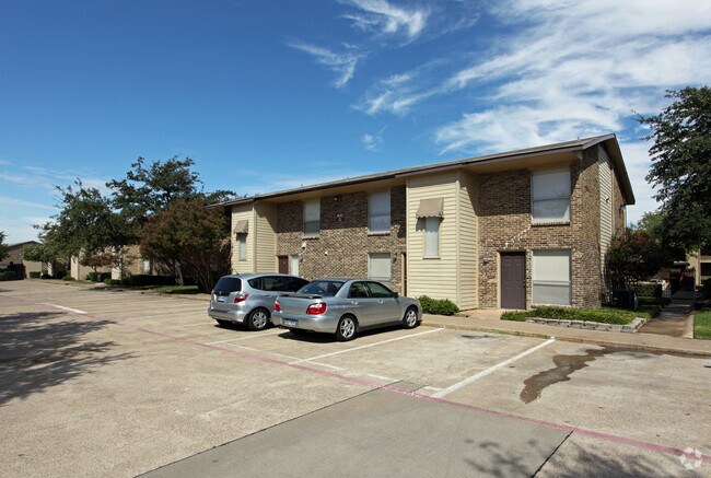 Building Photo - Pepperwood Rental