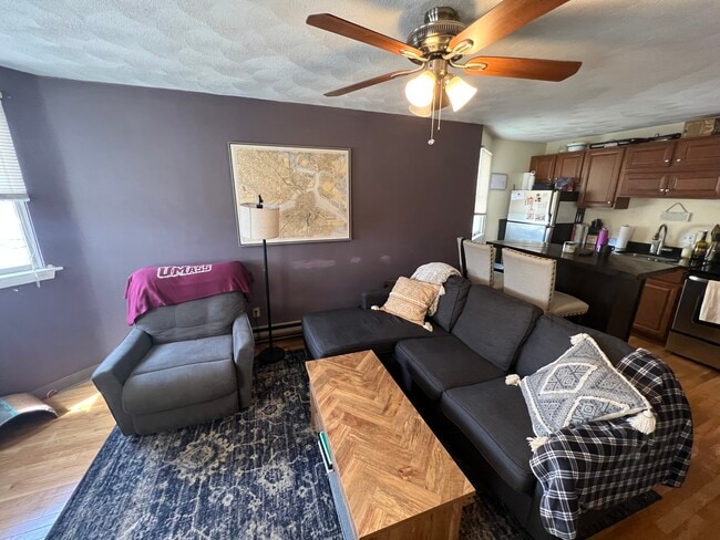 Photo - 217 Holland St Unidad 2B