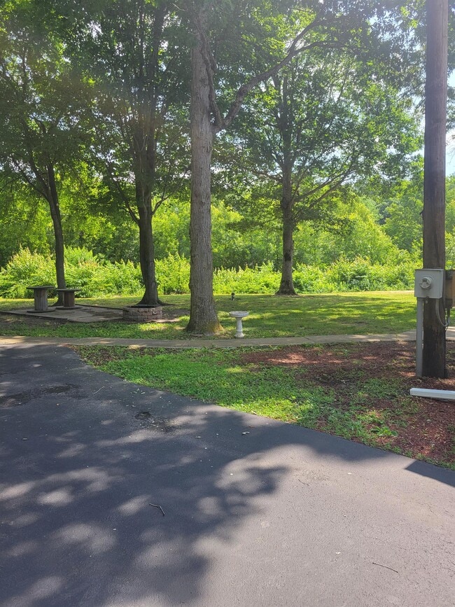Photo - 26750 Line Rd