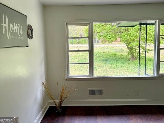 Photo - 1322 S Hicks Cir NW
