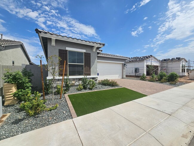 Photo - 2942 E Manzanila Ave