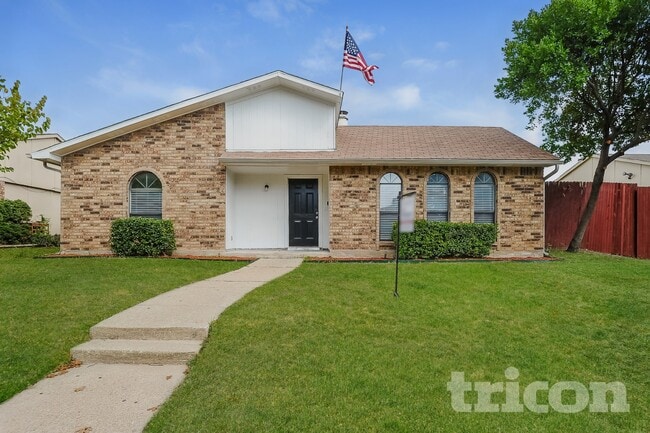 Building Photo - 7541 Christie Ln