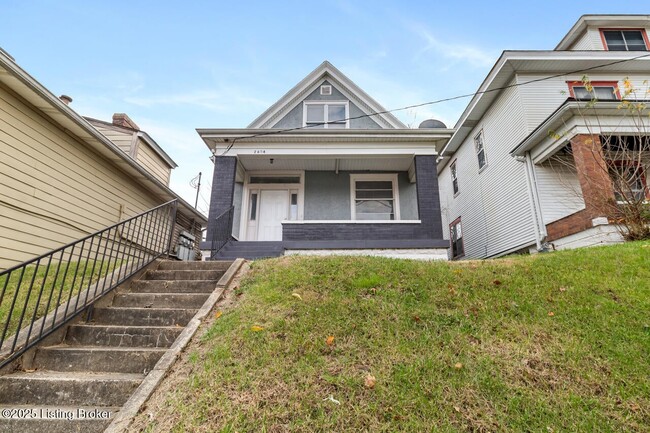 Photo - 2604 Hale Ave