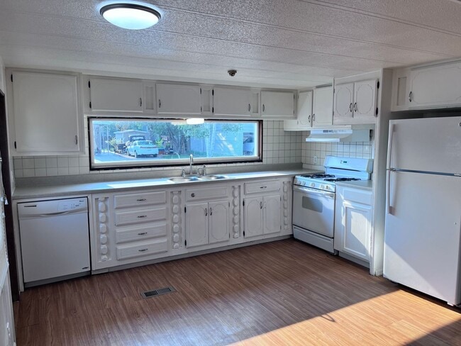 Photo - Home Sweet Home in Marianna Village - 2 bedroom and 1.5 bath