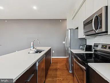 Photo - 820 E Thompson St Unidad E