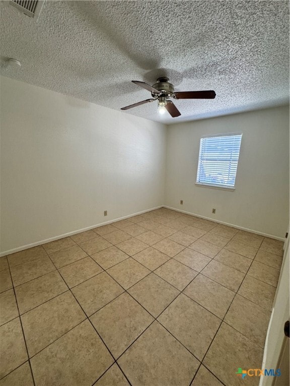 Photo - 209 Versailles St