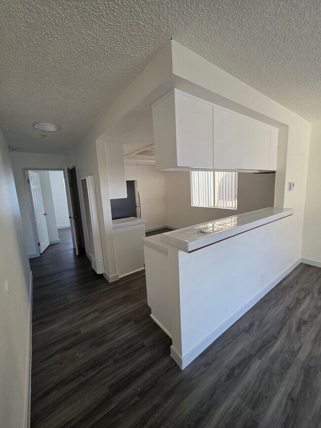 Photo - 11702 York Avenue