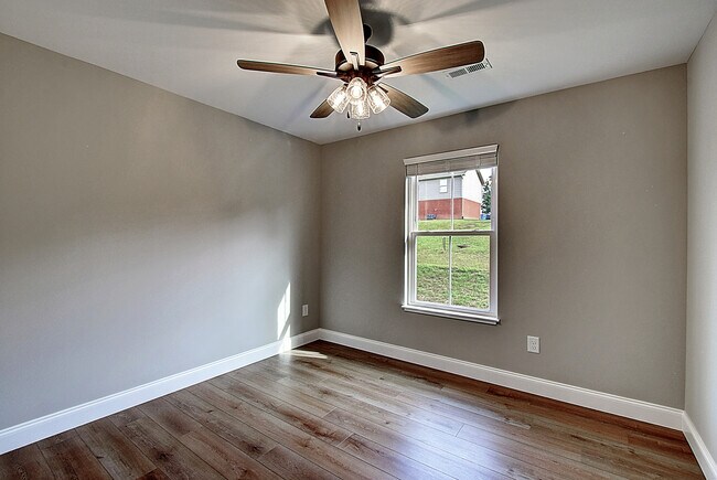 Photo - 2132 Haystack Cir