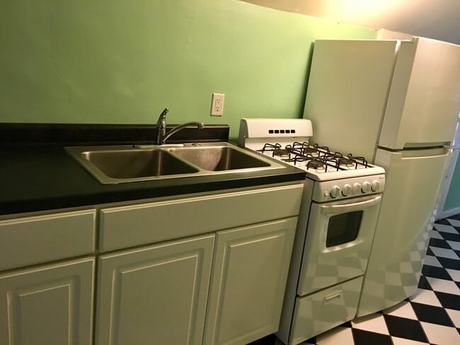 1008 Worden St SE Unit 3