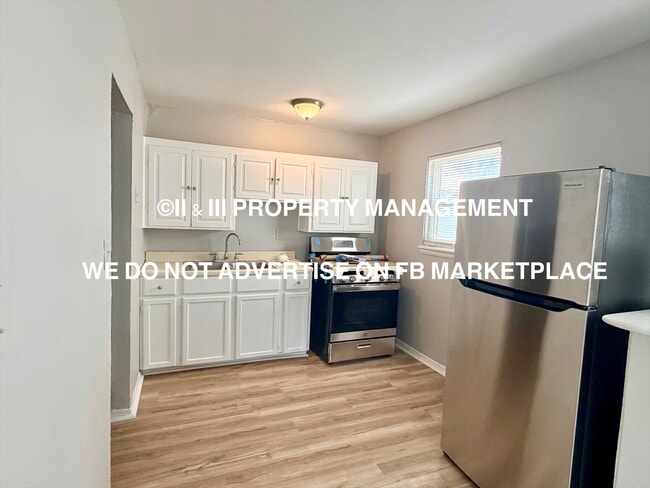 Photo - 4901 Woodend Ave