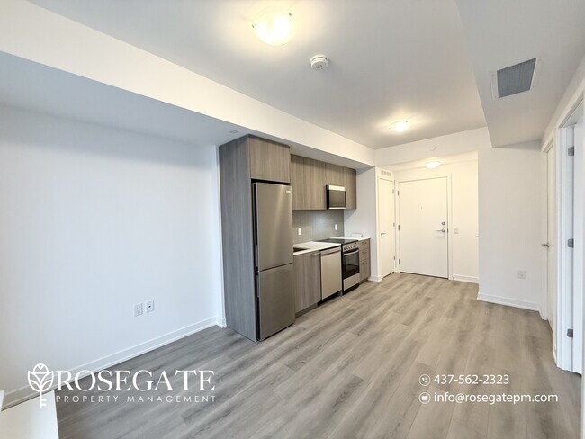Photo - Modern 1-Bedroom Condo with Locker & Internet Included – Scarborough Unité 911