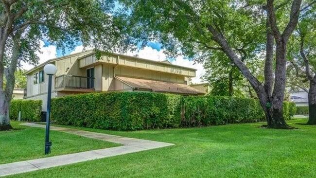 Building Photo - 641 NW 132nd Terrace Rental