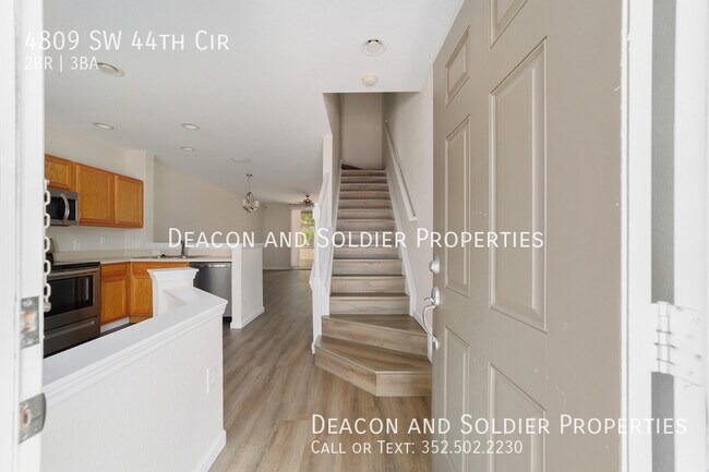 Photo - 4809 SW 44th Cir House