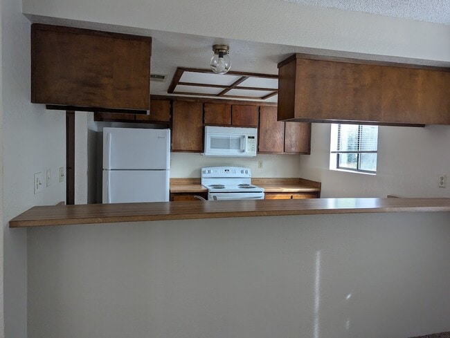 Photo - 1229 Burton Ct Unidad 6