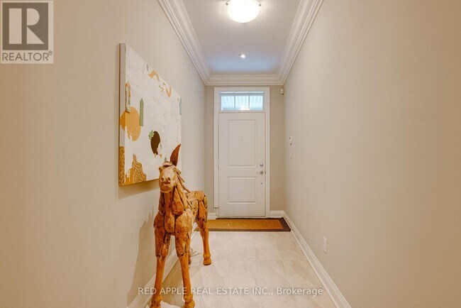 Photo - 15 Dunton Ln