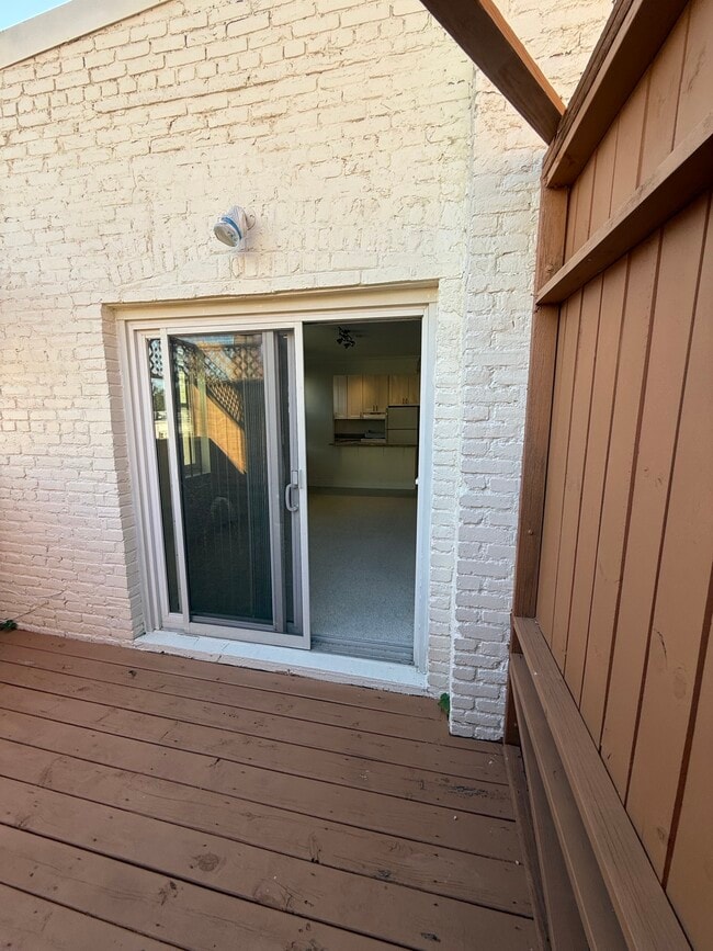 Photo - 1927 17th St NW Unit 6