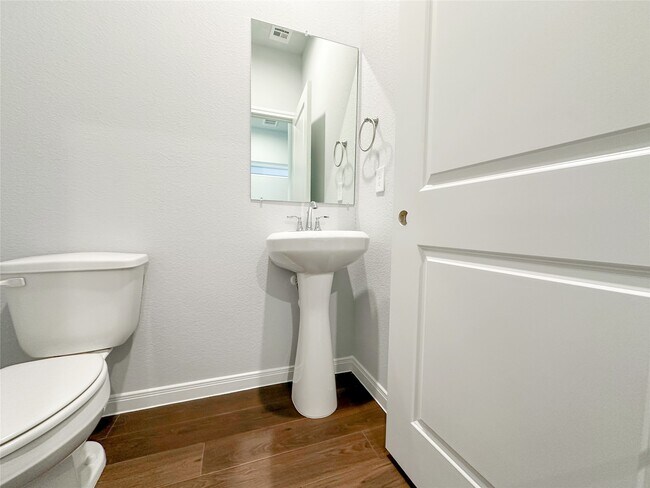 Photo - 18813 Luminescent Ln