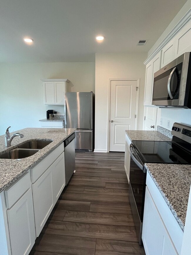 Photo - Beautiful 3 Bedroom Home In Cane Bay - Ava...
