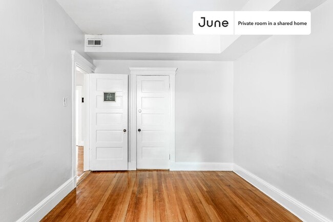 Photo - Room in Shared 4 bed/2 bath home Unit A