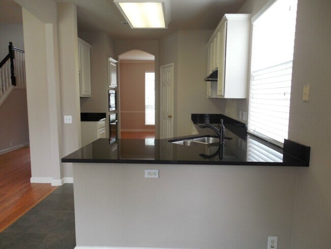 Photo - 2709 Dunbar Dr