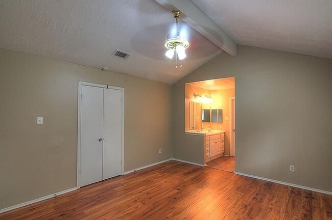 Photo - 1111 Jack Block Ct