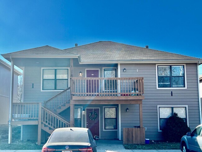 Photo - 950 Monterey Way Unidad I