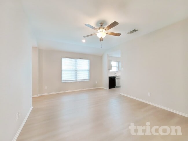 Photo - 11151 N Lake Mist Ln