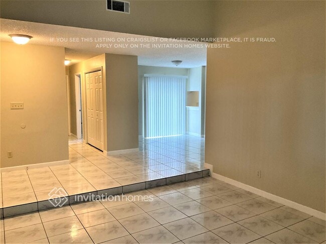 Photo - 343 Kantor Blvd