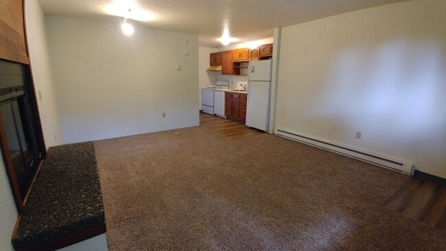 Photo - 130 NW Larry St