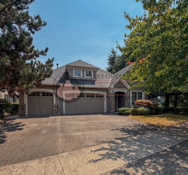 Building Photo - Luxurious Woodburn Residence | Main-Floor Primary Suite & Butler's Pantry