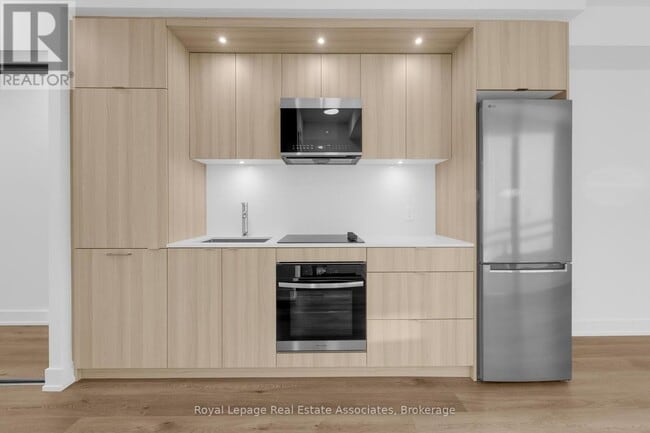 Photo - 60 Central Park Roadway Unit 611