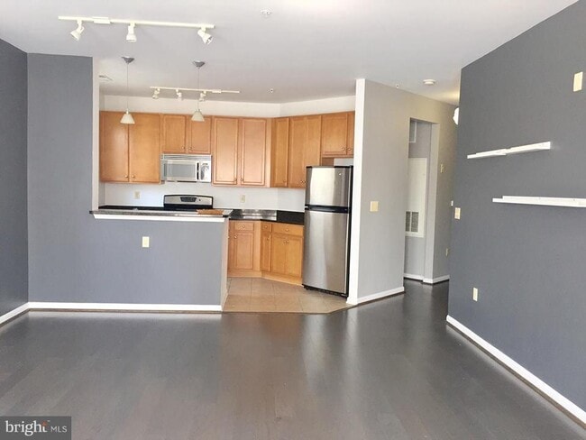 Photo - 2655 Prosperity Ave Unit 238