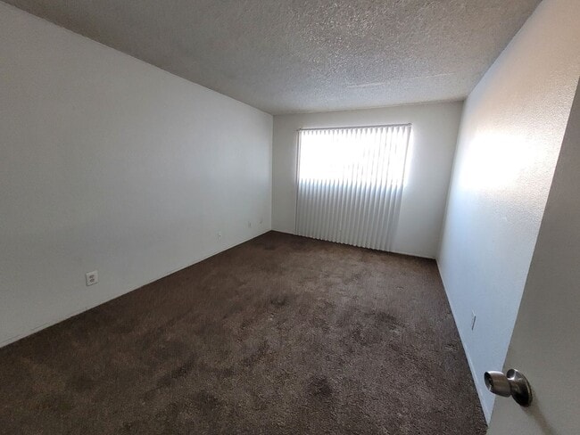 Photo - Virginia Manor