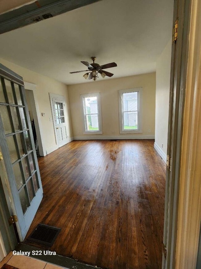 Photo - 5 BEDROOM HOUSE