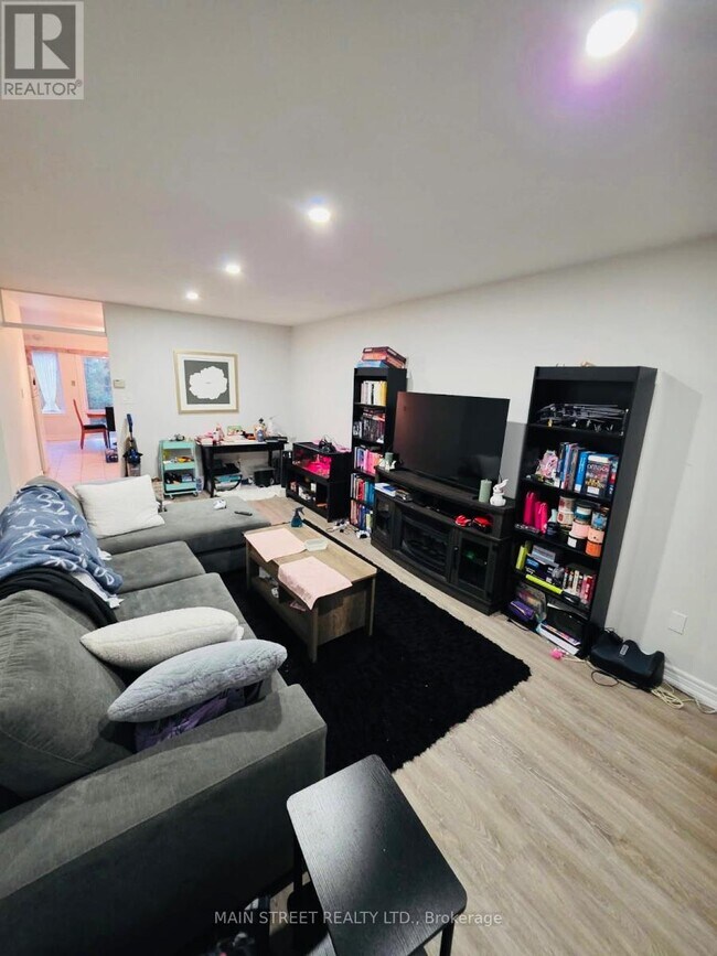 Photo - 5 Brecken Dr