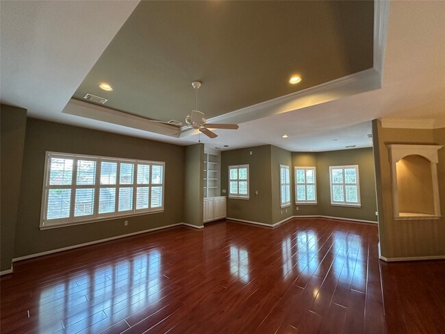 Photo - 17 Ambleside Crescent Dr