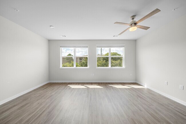 Photo - 1575 League Line Rd Unit B1