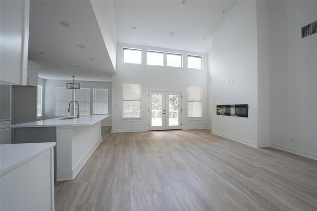 Photo - 48 Acacia Dr