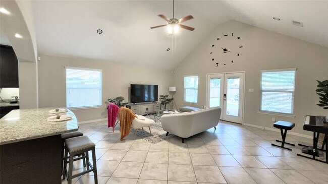 21618 Ivory Gate Ln