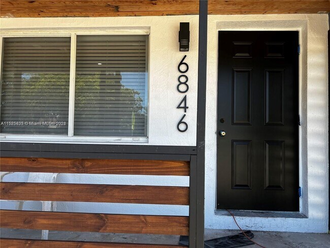 Photo - 6844 NW 5th Ave Unit 6846