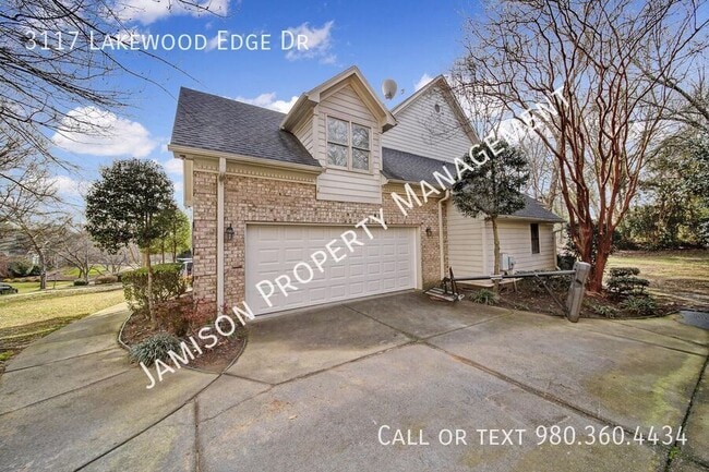 Photo - 3117 Lakewood Edge Dr