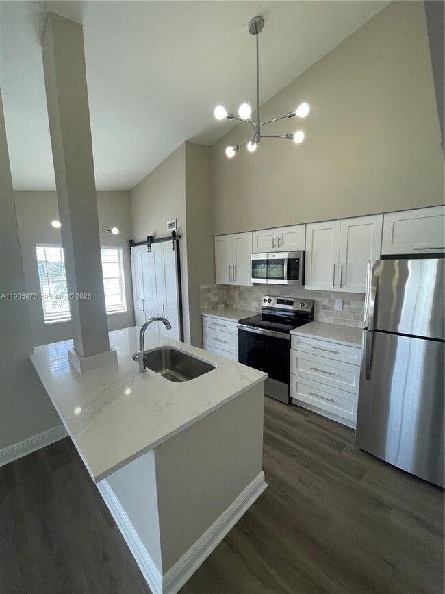 Photo - 2850 N Oakland Forest Dr Unidad 305