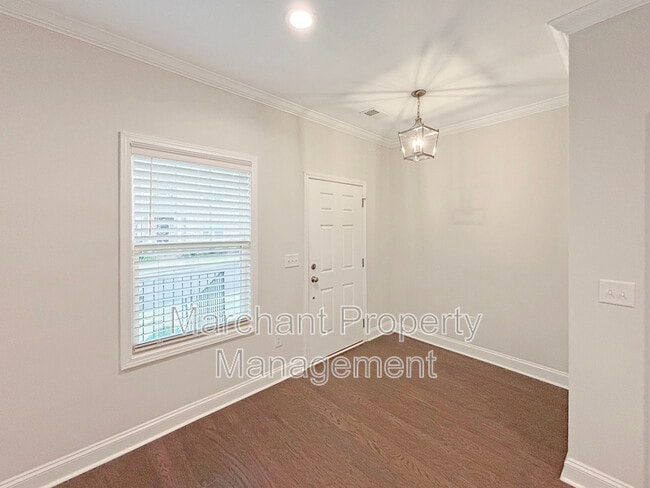 Photo - 25 Peckham St