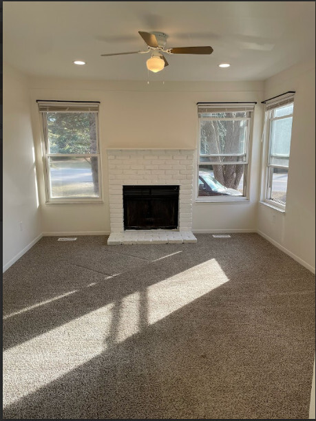 Photo - 11975 Hall Rd