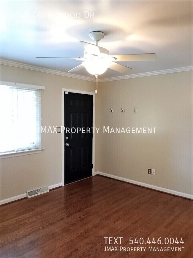 Photo - 2848 Creekwood Dr