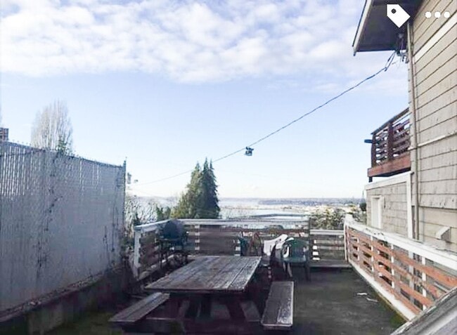 Photo - 3 & 4 Bedroom Units Just Steps from WWU Unit #B