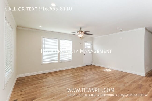 Photo - 313 Vandenberg Cir